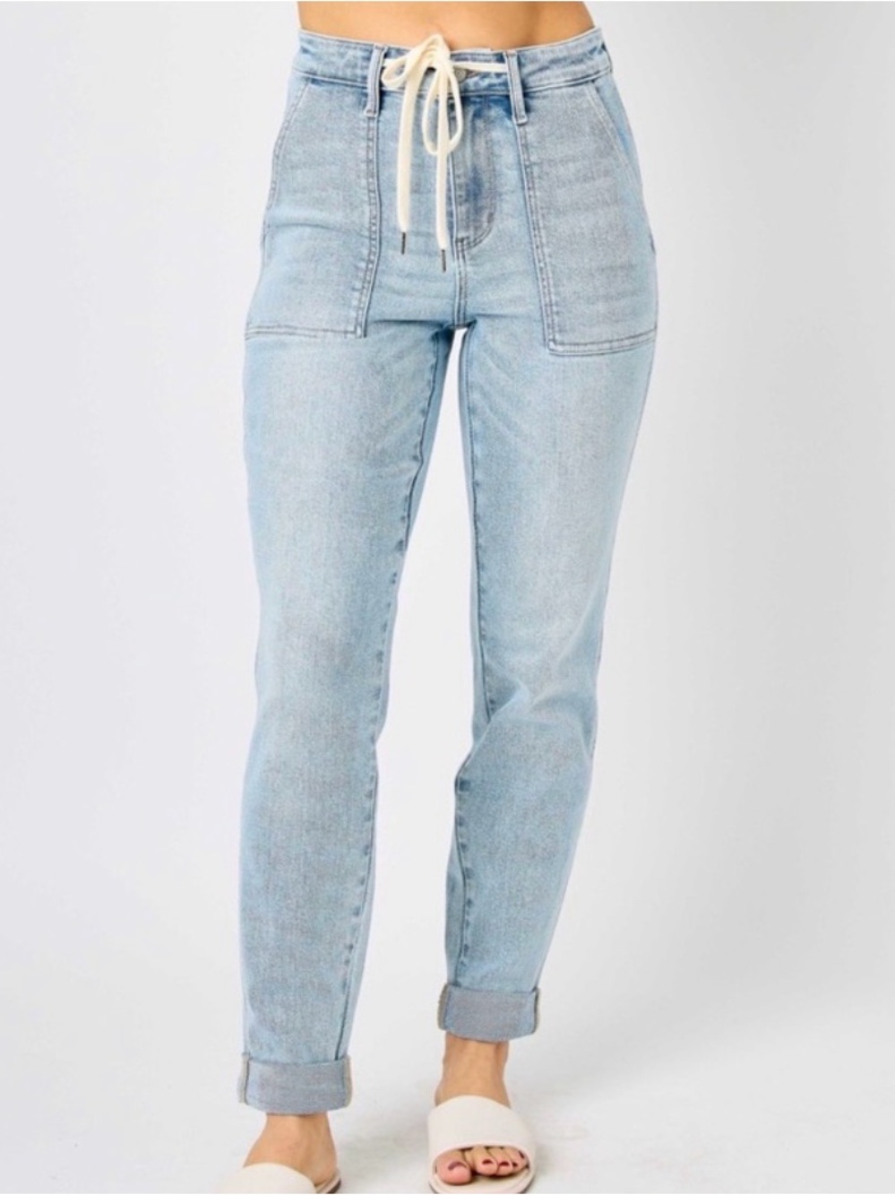 Judy Blue High Rise Cuffed Joggers Light Wash Size 13  31 Style #88691